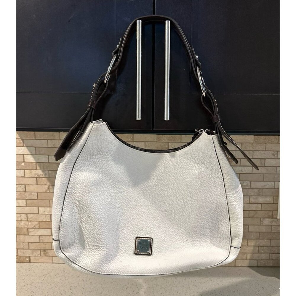 Dooney and Bourke Thea Feed Bag‎